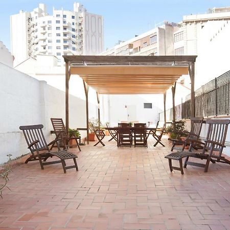 Rent Top Apartments Near Plaza De Catalunya Barcelona Bagian luar foto