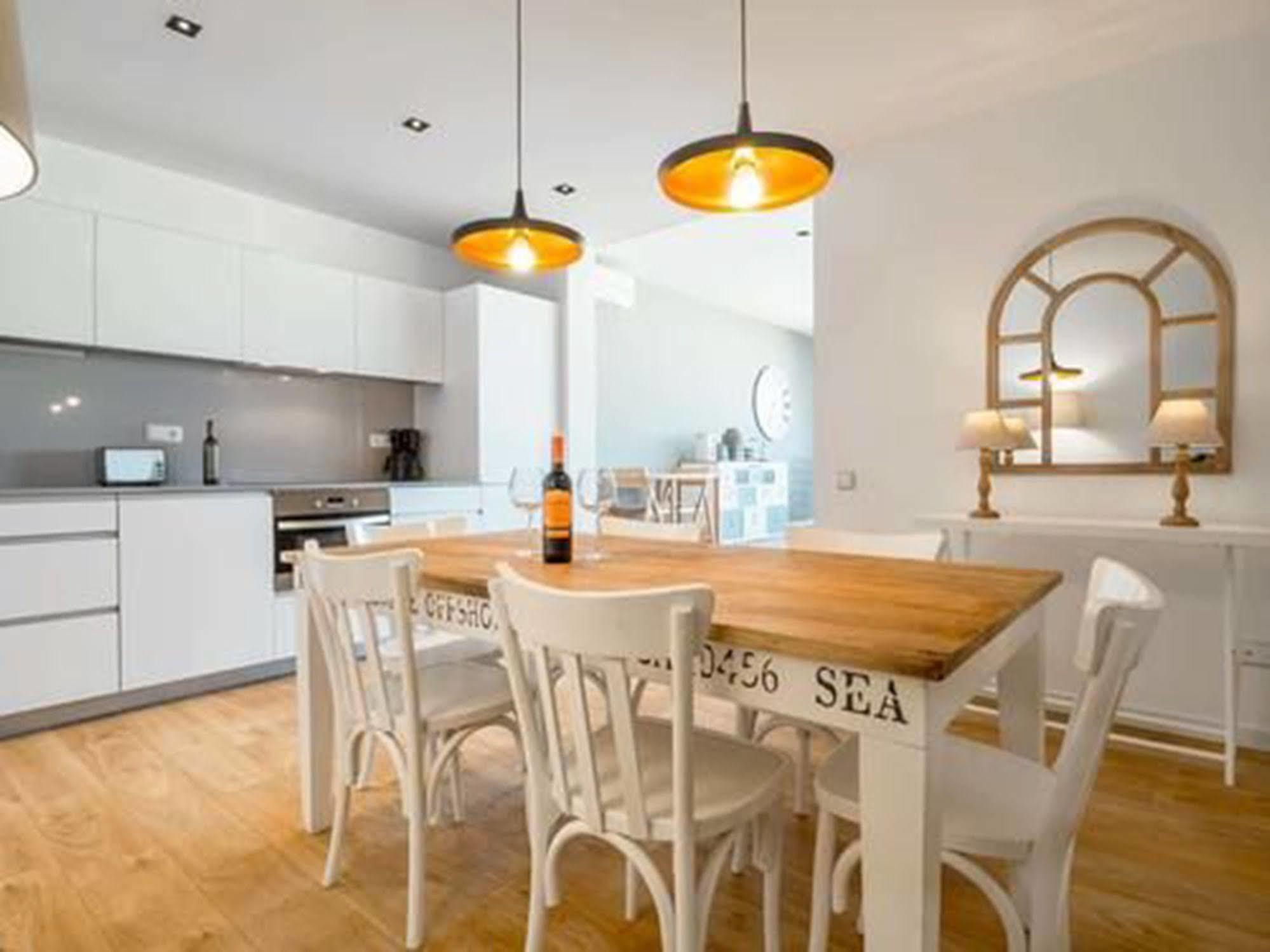 Rent Top Apartments Near Plaza De Catalunya Barcelona Bagian luar foto