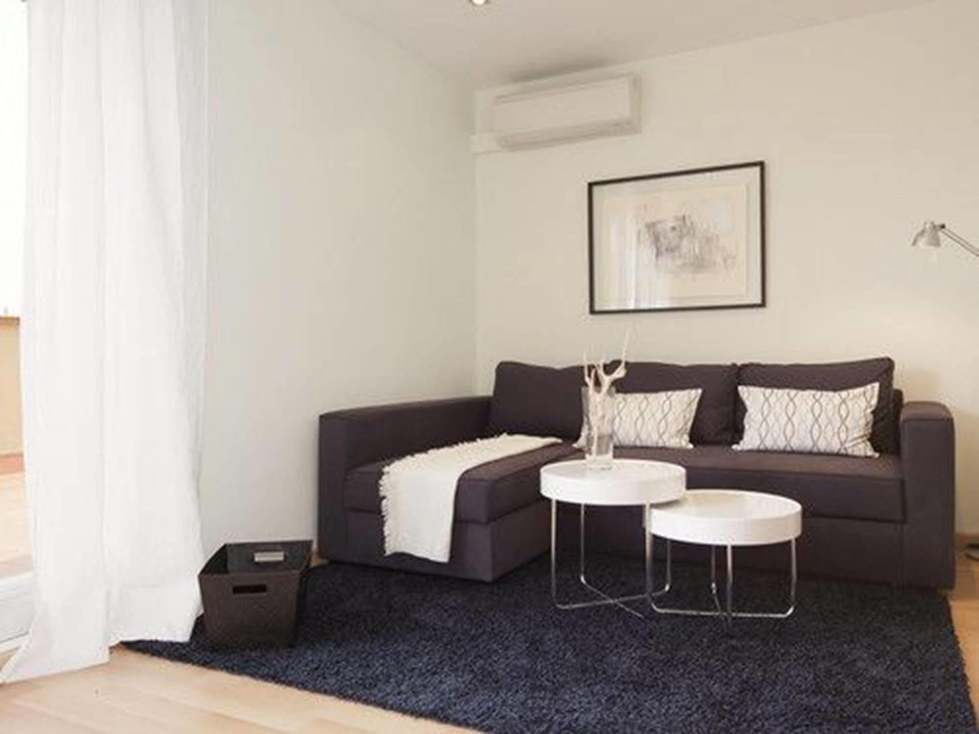 Rent Top Apartments Near Plaza De Catalunya Barcelona Bagian luar foto