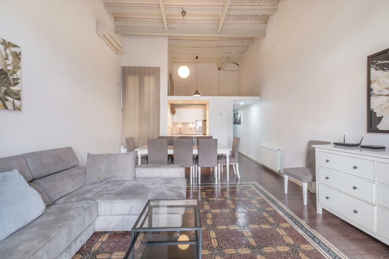 Rent Top Apartments Near Plaza De Catalunya Barcelona Bagian luar foto
